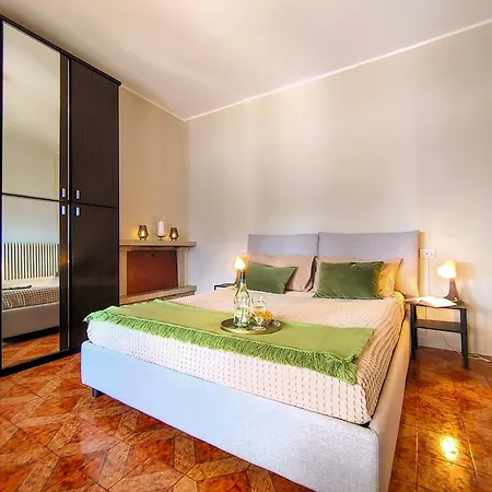 Caninett Apartment *