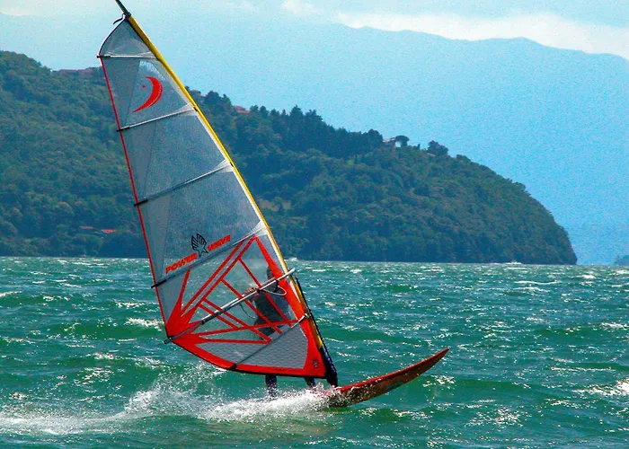 Апартаменты Caninett Stazzona